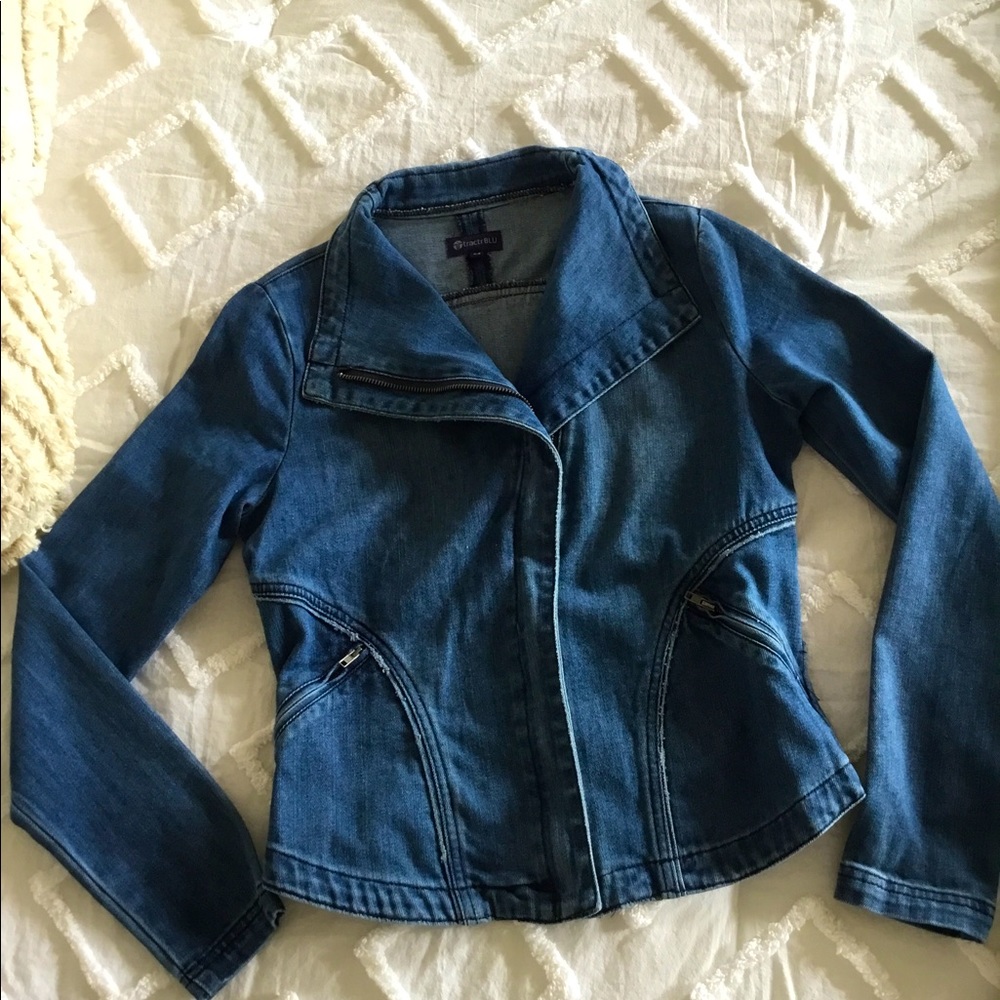 Light jackets fitted jeans, like new